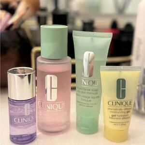 Clinique Skincare Set in Pastel Green, Soft Yellow & Lavender